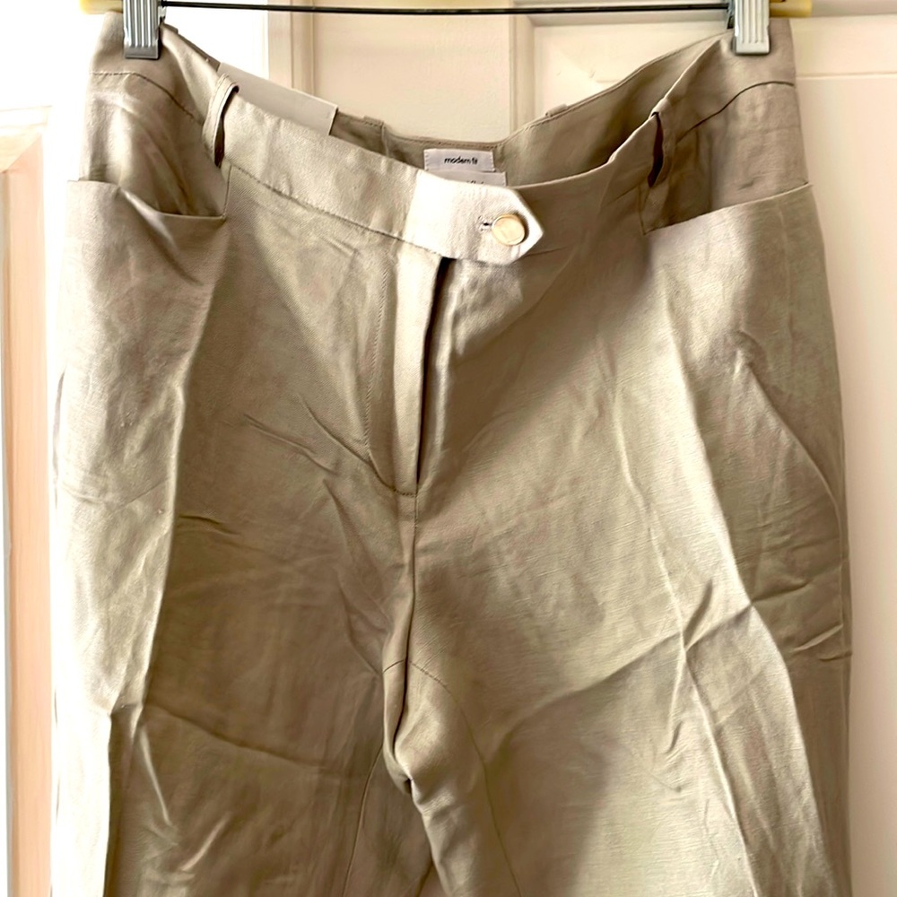 Calvin Klein modern fit size 6 slacks